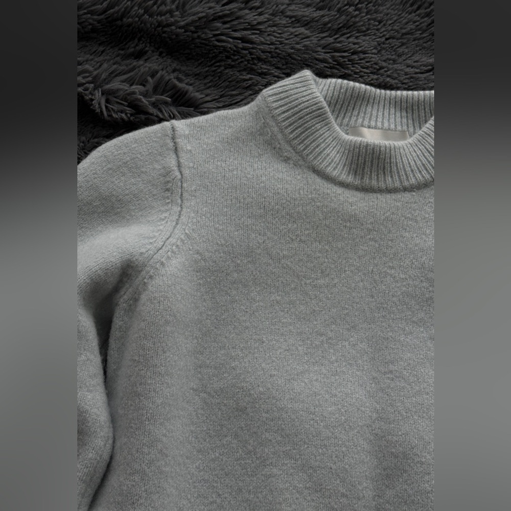 100% Merino Wool Sweater – light Blue